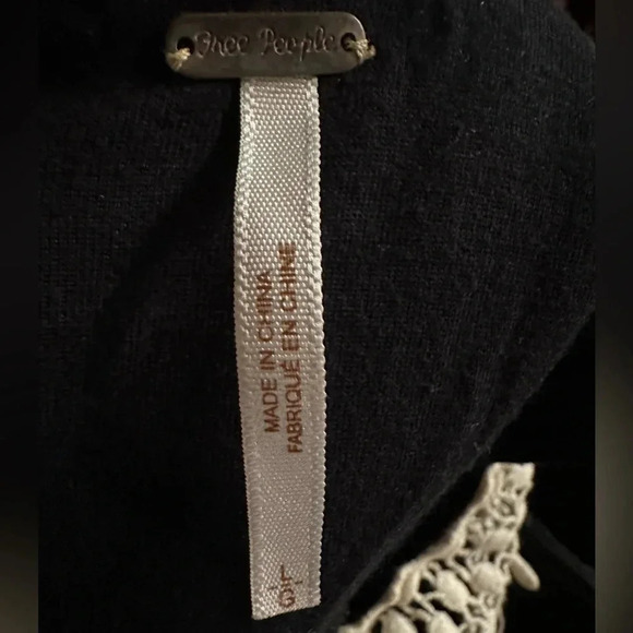 Free People cream lace/knit mini dress size L - Picture 11 of 12